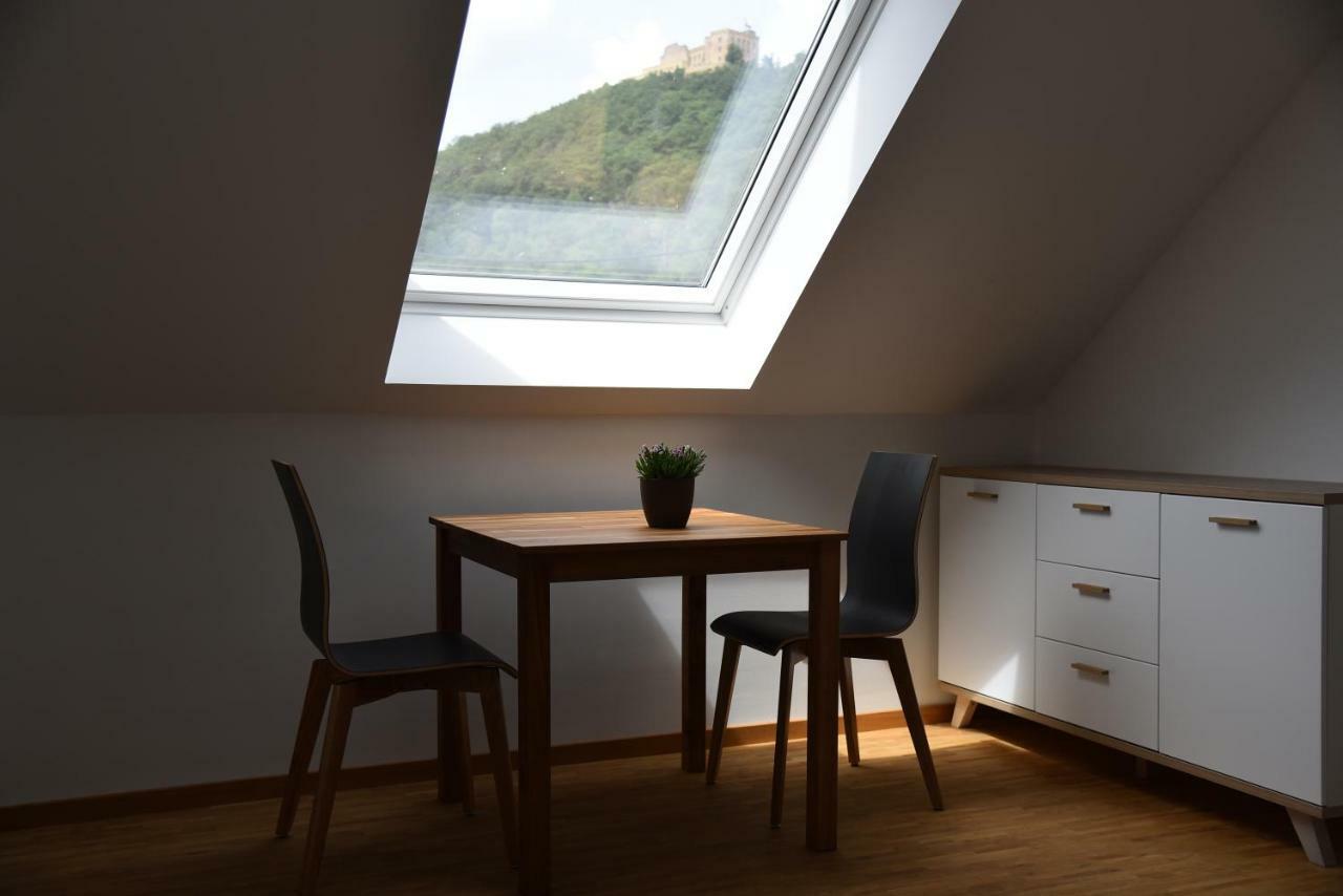 Weingut Nickel Apartment Neustadt an der Weinstrasse Luaran gambar